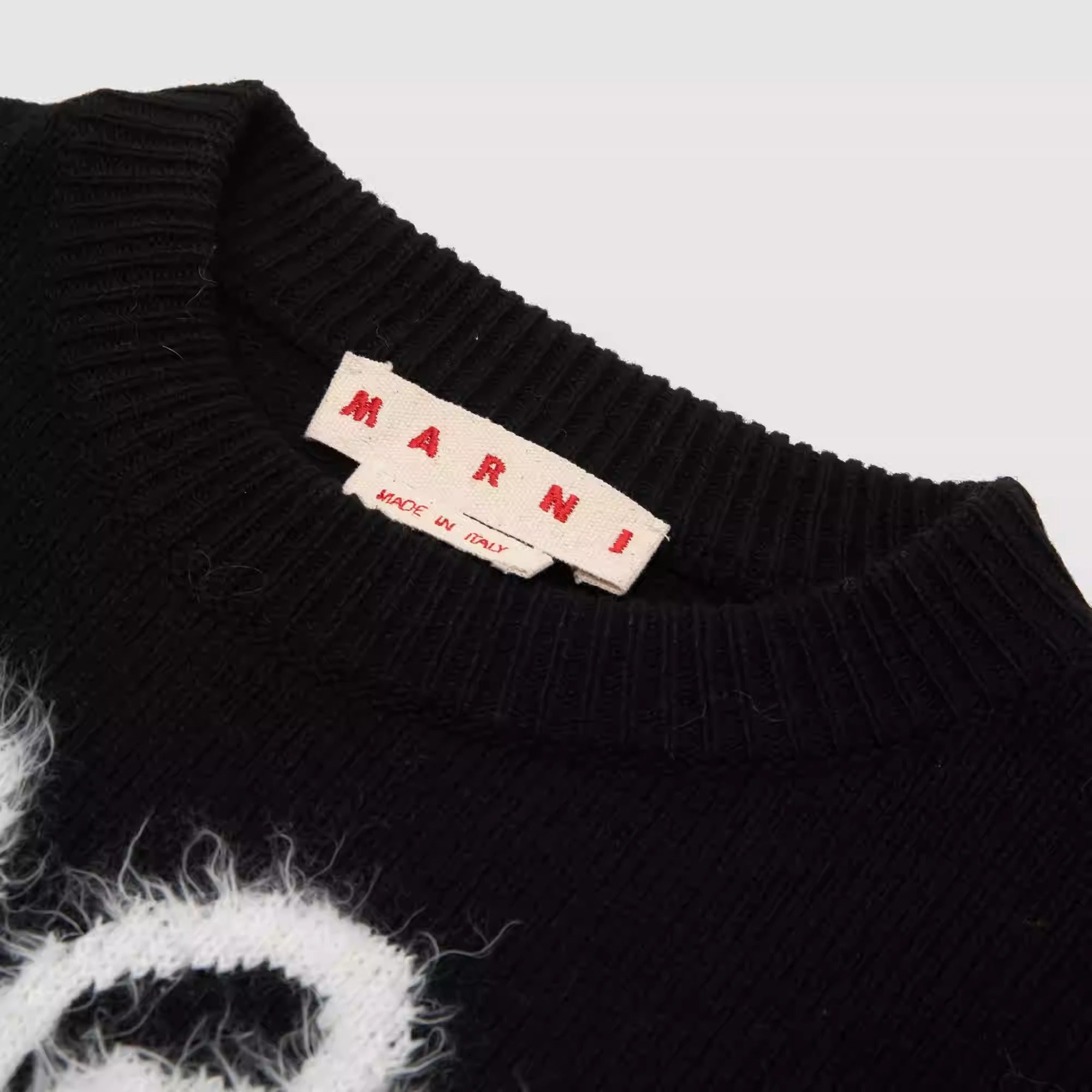 P CLUB - INRAM SWEATER